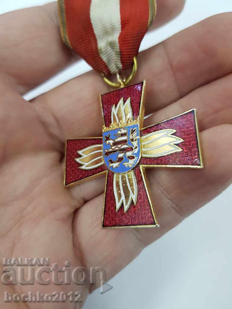 Auction Old collectible Austrian gold-plated order medal with enamel Auction Old collectible Austrian gold-plated order medal with enamel