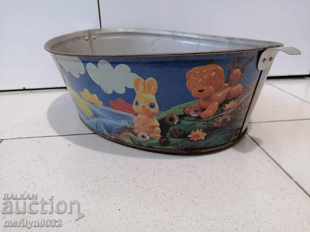 Children's tin toy basin basin USSR with price 42.00 BGN | € 21.47 Children's tin toy basin basin USSR with price 42.00 BGN | € 21.47