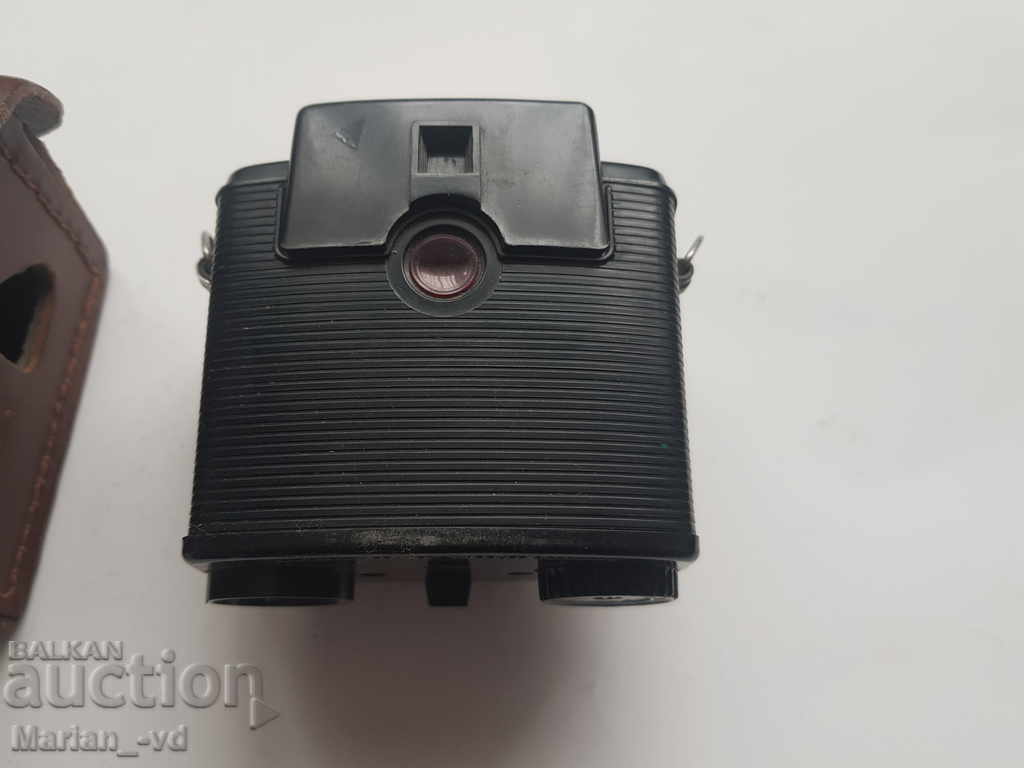 Delivery of Retro camera kodak 1957 Delivery of Retro camera kodak 1957