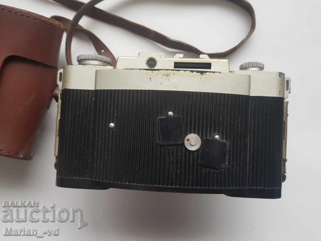 Delivery of Camera Fex lndo 4.5 1953