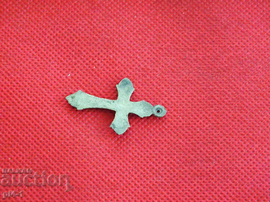 Auction Old Bronze Cross Auction Old Bronze Cross