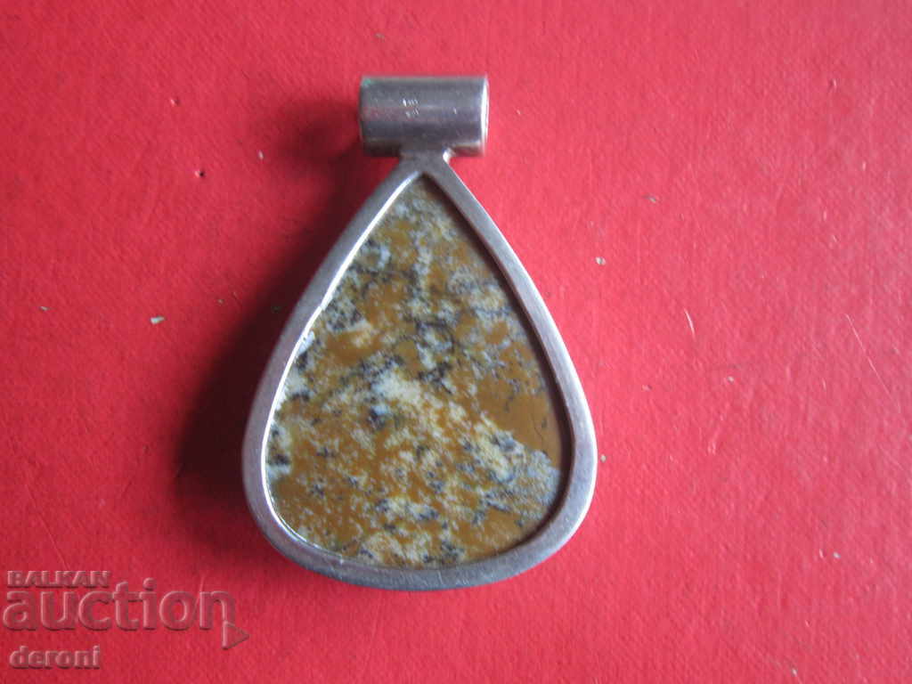 Delivery of Unique silver pendant necklace silver pendant with stone
