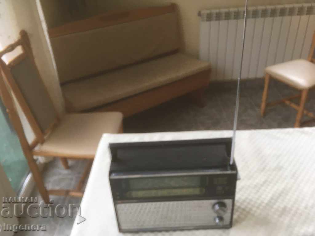 Auction RADIO RADIO VEF VEF 206 DEVICE Auction RADIO RADIO VEF VEF 206 DEVICE