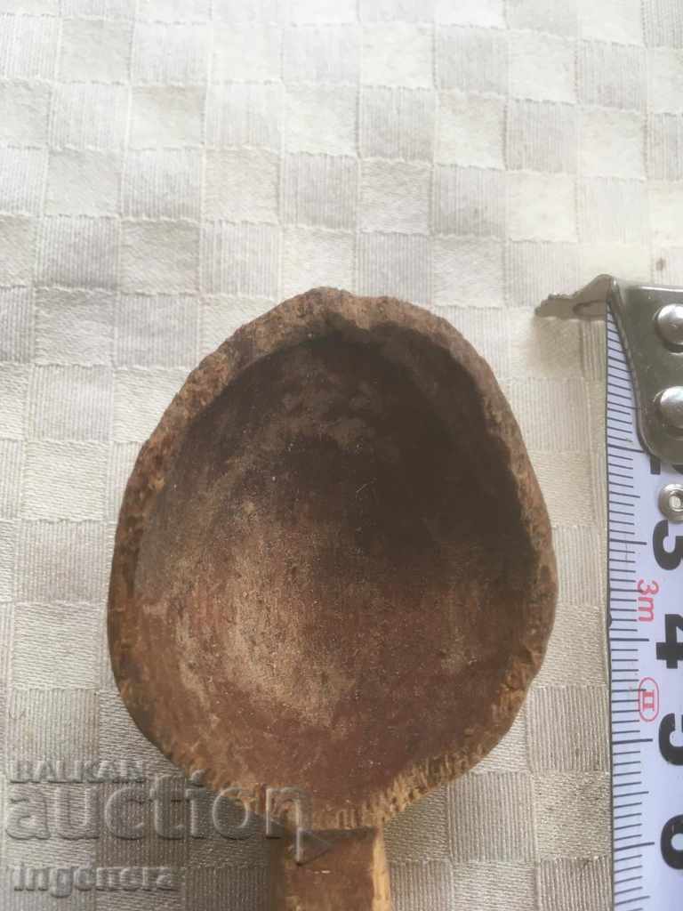 Auction SPOON WOOD ANCIENT SMALL Auction SPOON WOOD ANCIENT SMALL