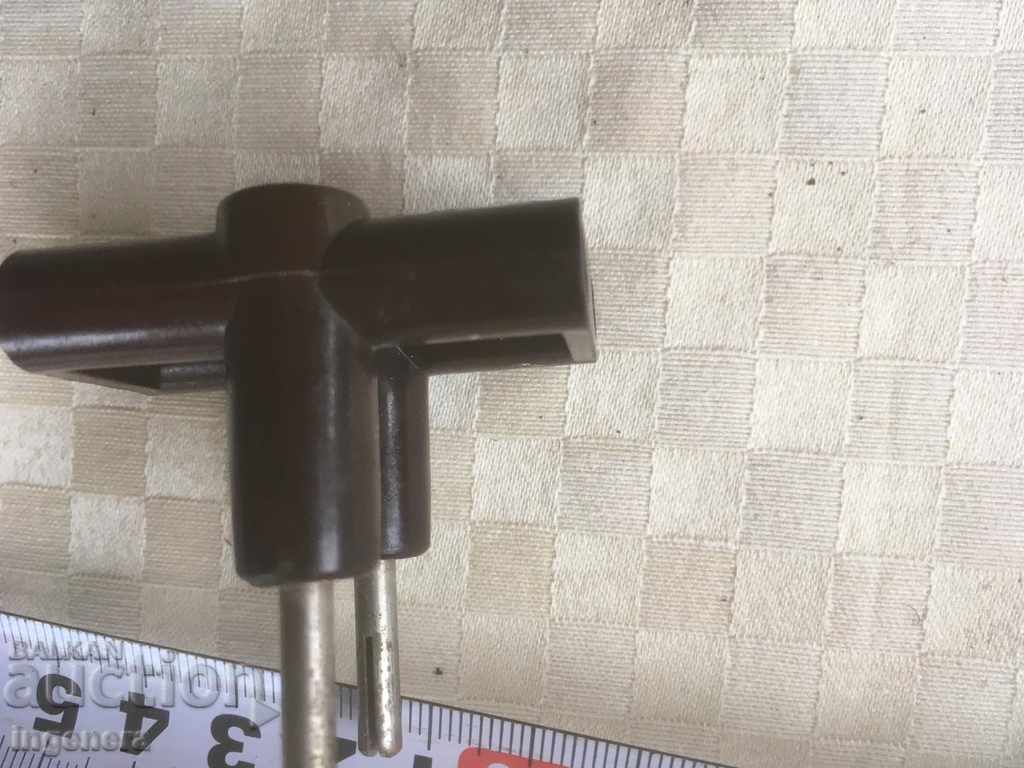 Auction PLUG BAKELITE RETRO EL. PARTS Auction PLUG BAKELITE RETRO EL. PARTS