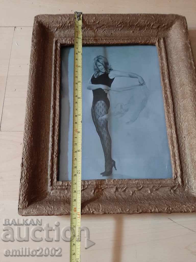 Framed Picture - Old Reproduction Erotic with price 9.00 BGN | € 4.60 Framed Picture - Old Reproduction Erotic with price 9.00 BGN | € 4.60