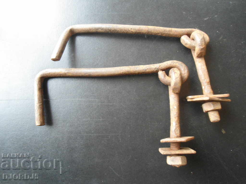 Old latches, locks, gate with price 5.00 BGN | € 2.56 Old latches, locks, gate with price 5.00 BGN | € 2.56