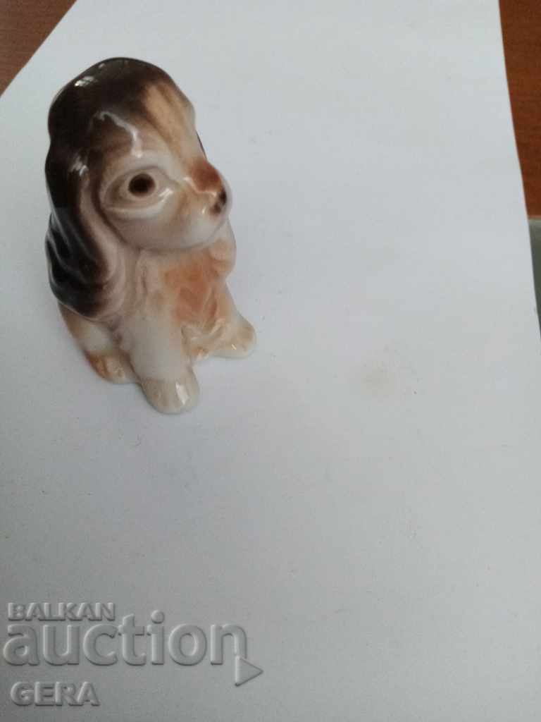 Porcelain statuette with price 8.00 BGN | € 4.09 Porcelain statuette with price 8.00 BGN | € 4.09