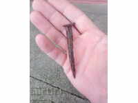 Стар кован пирон