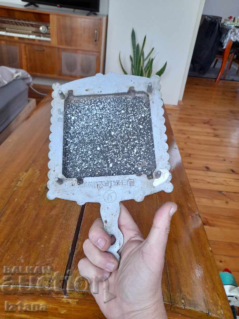 Old stand for warm objects - 5 Old stand for warm objects - 5