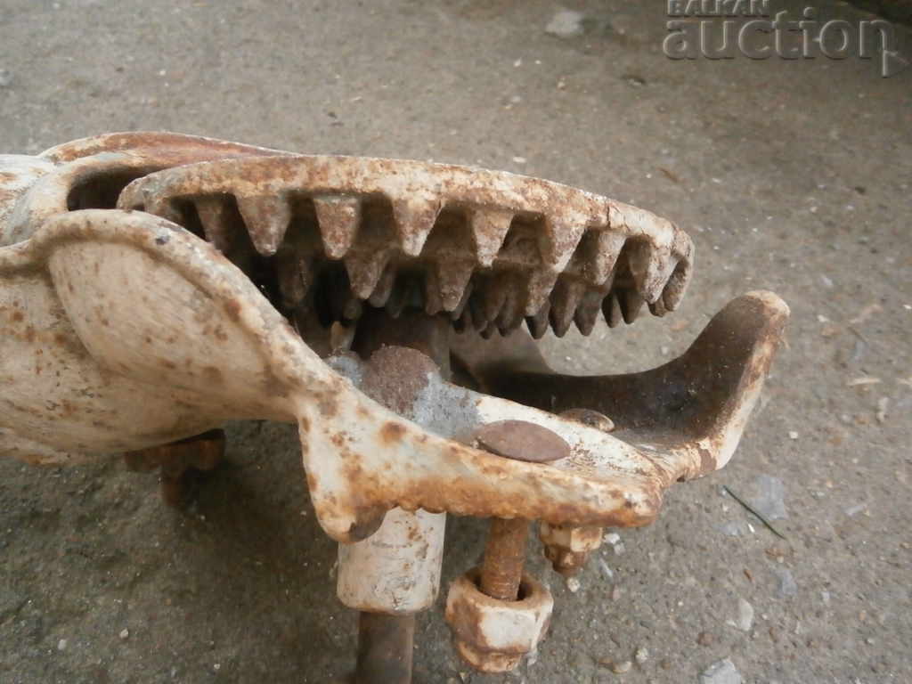 Δημοπρασία ΚΟΡΝ ΜΗΧΑΝΗ ΚΟΠΗΣ ΚΟΡΝ ΒΑΛΚΑΝ ΤΡΥΑΥΝΑ Δημοπρασία ΚΟΡΝ ΜΗΧΑΝΗ ΚΟΠΗΣ ΚΟΡΝ ΒΑΛΚΑΝ ΤΡΥΑΥΝΑ