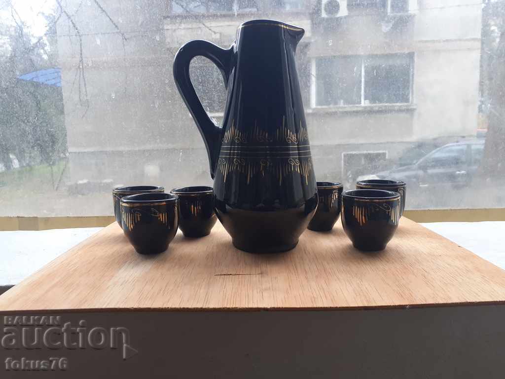 Service for heated brandy glazed Trojan ceramics gilt with price 59.00 BGN | € 30.17 Service for heated brandy glazed Trojan ceramics gilt with price 59.00 BGN | € 30.17