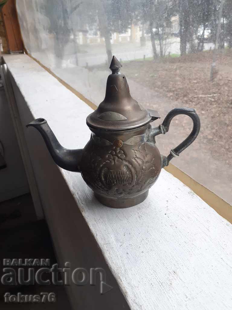Teapot jug Theieres Koutbia Fabrique S.A.I.A.M. with price 90.00 BGN | € 46.02