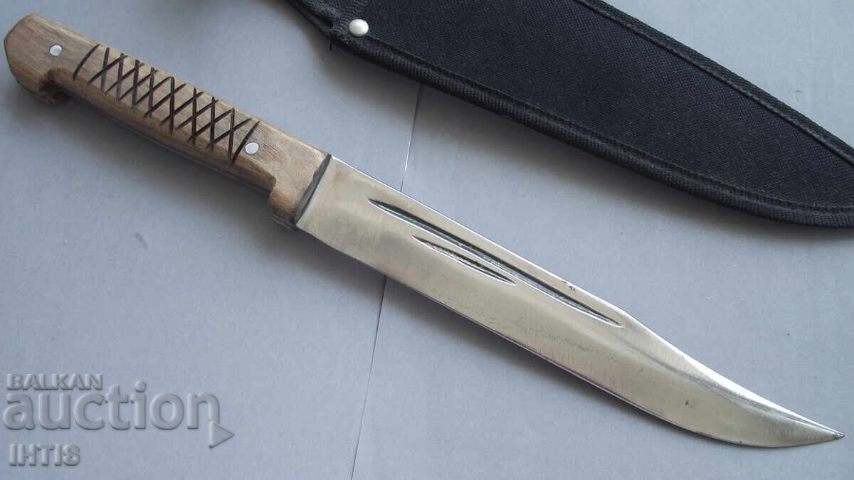 KNIFE FORGED BY MASTER KOVACH - NEW - KNIFE FORGED BY MASTER KOVACH - NEW -