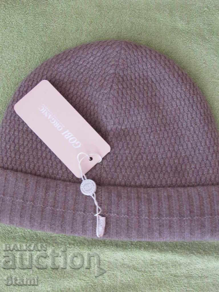 Delivery of GOBI Women's Knitted Double Hat, 100% Cashmere, Mongolia