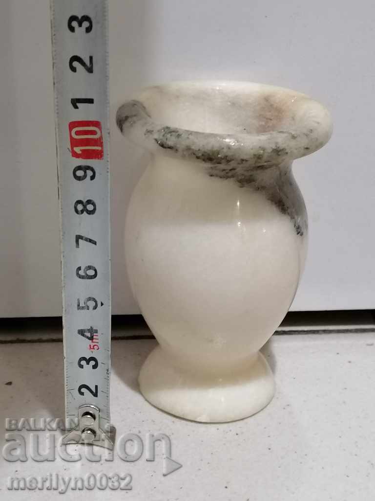 Auction Old marble vase Auction Old marble vase