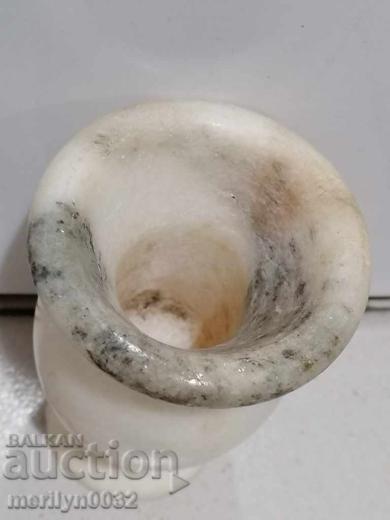 Delivery of Old marble vase Delivery of Old marble vase