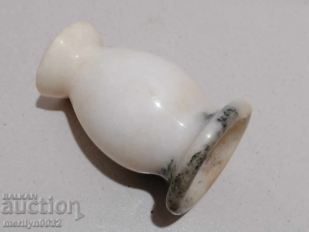 Old marble vase - 6 Old marble vase - 6