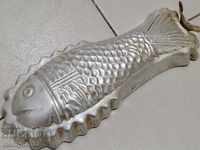 Vas din aluminiu în formă de pește pentru un iaz URSS anii 70