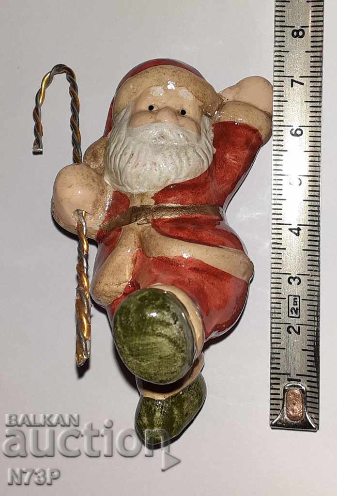 Delivery of OLD FIGURE. CERAMICS. HAND-PAINTED. Delivery of OLD FIGURE. CERAMICS. HAND-PAINTED.