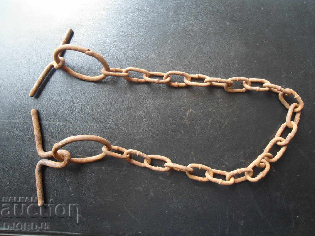 Old chain, chain, 0.60 m with price 2.00 BGN | € 1.02 Old chain, chain, 0.60 m with price 2.00 BGN | € 1.02