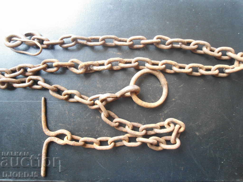 Old chain, chain, 1.35 m with price 4.00 BGN | € 2.05 Old chain, chain, 1.35 m with price 4.00 BGN | € 2.05