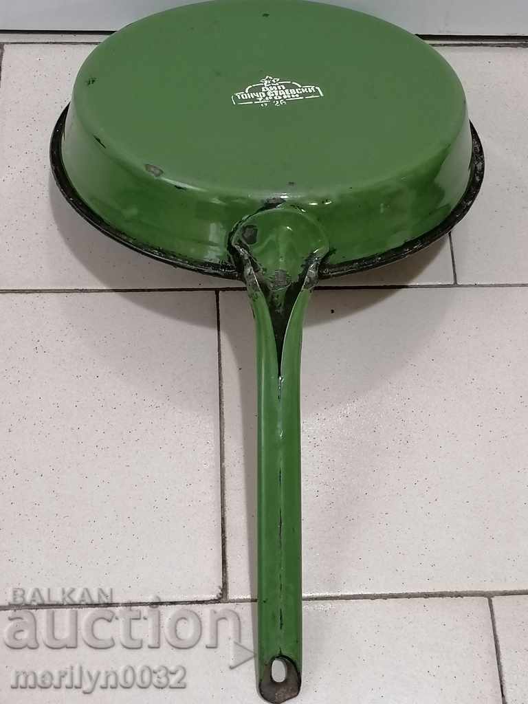 Delivery of Enameled pan, pan LGB early social