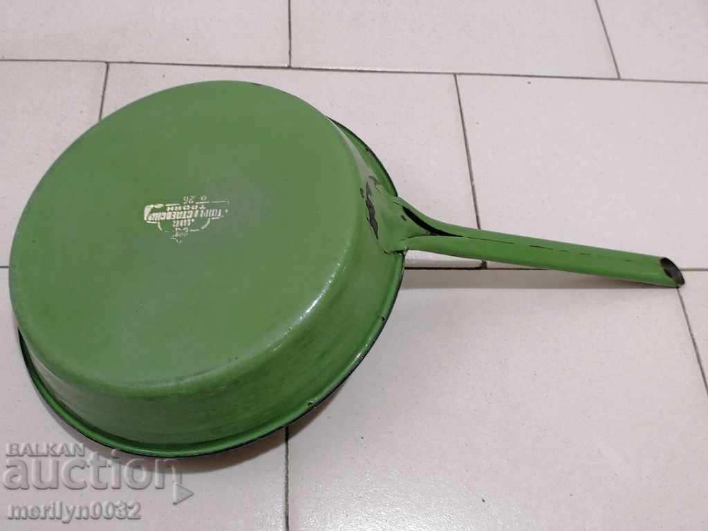 Delivery of Enameled pan, pan LGB early social