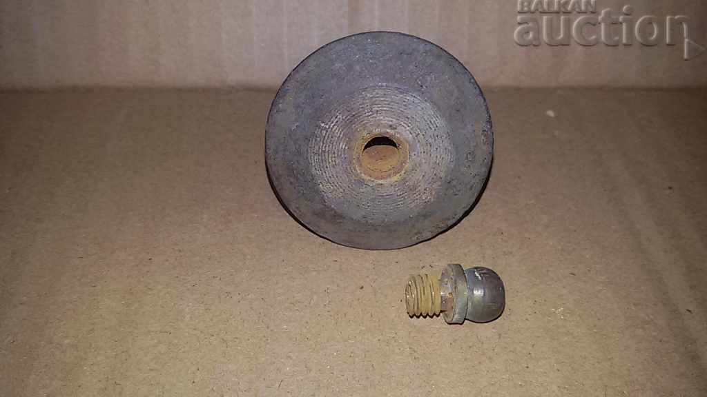 Delivery of old plumage Delivery of old plumage