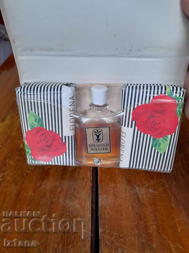 Auction Old soap, perfume Florena Auction Old soap, perfume Florena