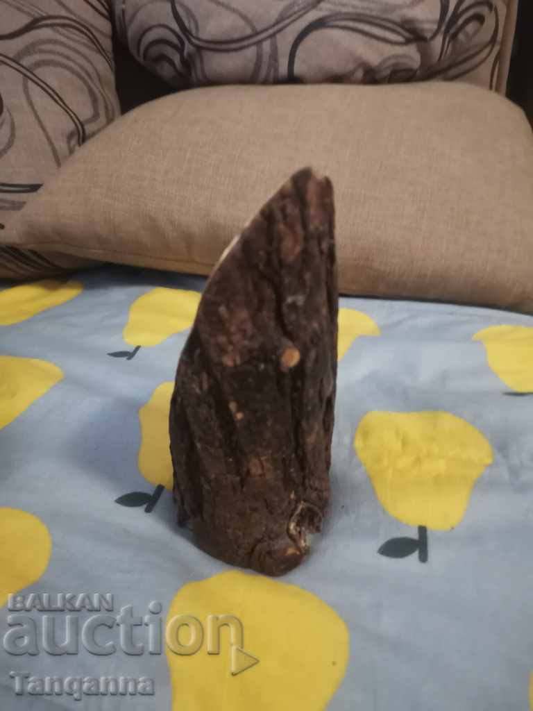 Icon on tree with price 18.00 BGN | € 9.20 Icon on tree with price 18.00 BGN | € 9.20