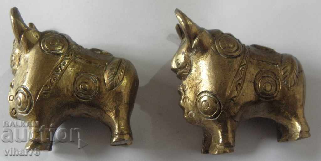 BRONZE BUFFALO FIGURES with price € 69.99 | 136.89 BGN BRONZE BUFFALO FIGURES with price € 69.99 | 136.89 BGN