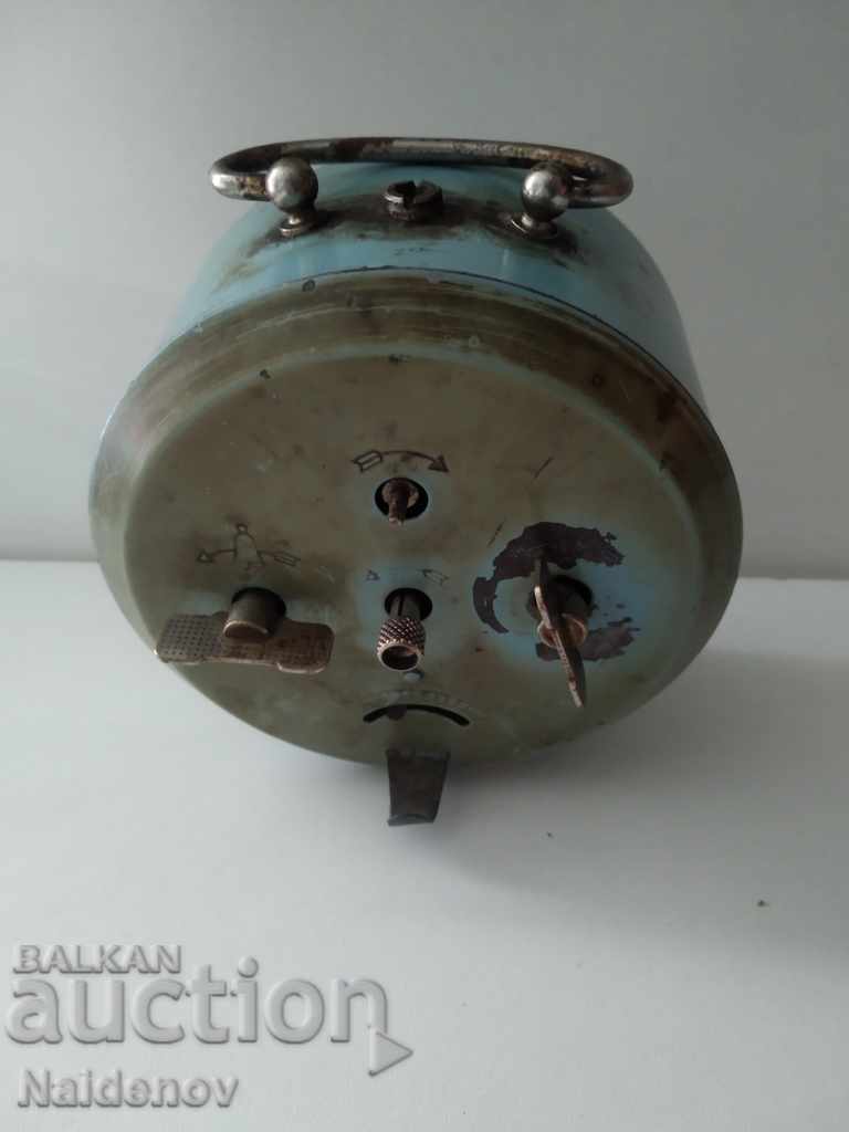 Desktop Clock Peter works with price 40.00 BGN | € 20.45 Desktop Clock Peter works with price 40.00 BGN | € 20.45