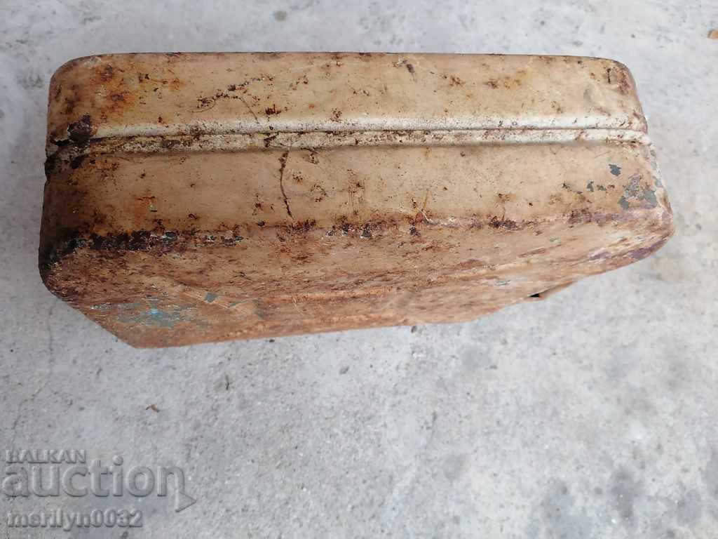 Auction German tube 5 liters for Wehrmacht fuel 1941 Auction German tube 5 liters for Wehrmacht fuel 1941