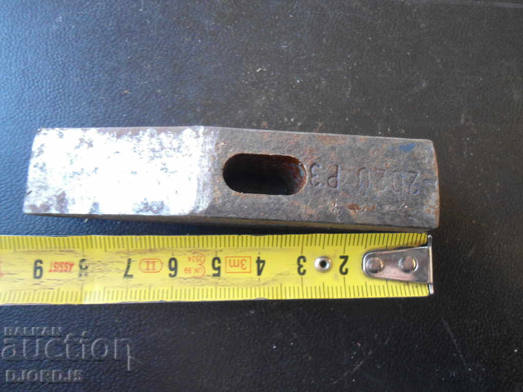 Delivery of Old hammer, highlighted Delivery of Old hammer, highlighted