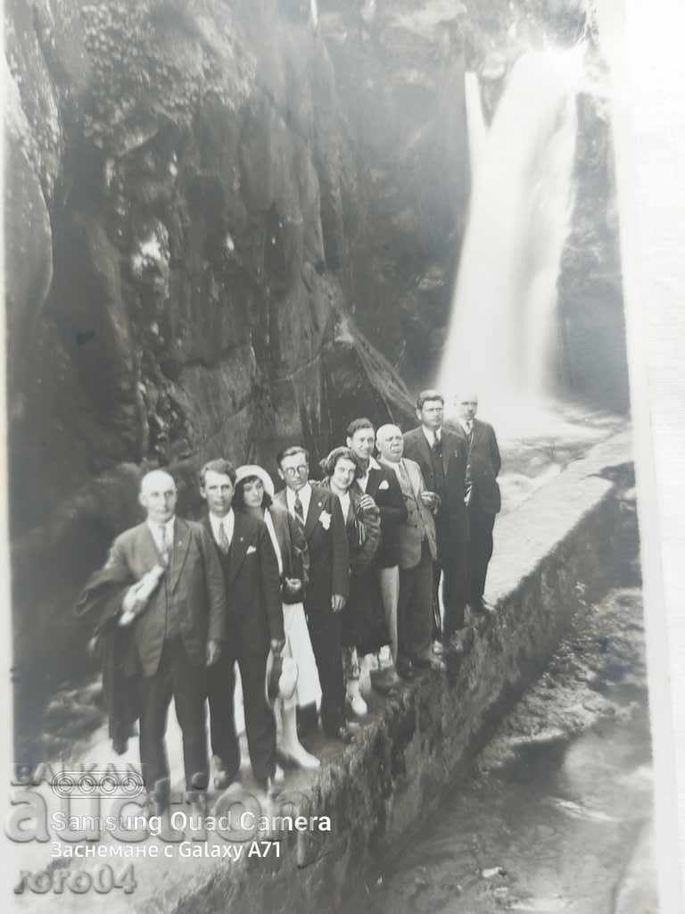 КОСТЕНЕЦ - ФОТО ЗАШЕВЪ  - 1932 г. с цена € 7.99 | 15.63 лв.