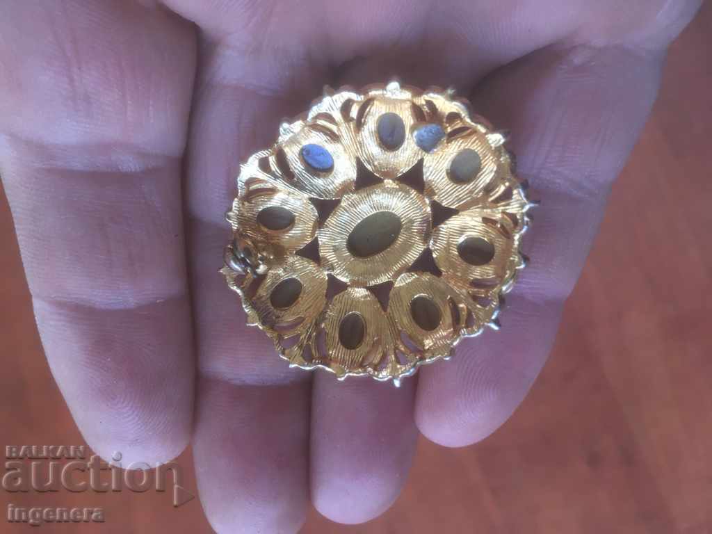 ΜΕΤΑΛΛΙΚΕΣ ΠΕΤΡΕΣ ΚΑΡΦΟΥΛΑ - 5 ΜΕΤΑΛΛΙΚΕΣ ΠΕΤΡΕΣ ΚΑΡΦΟΥΛΑ - 5