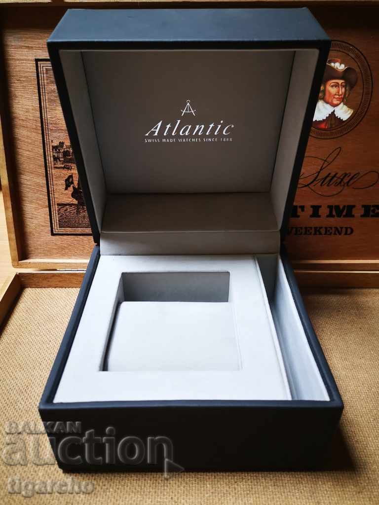 Auction Atlantic watch case Auction Atlantic watch case