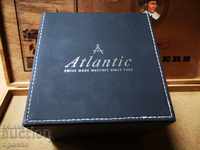 Atlantic watch case
