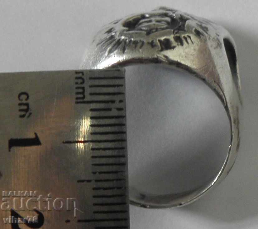 Livrarea INEL CRANIU DE ARGINT Livrarea INEL CRANIU DE ARGINT