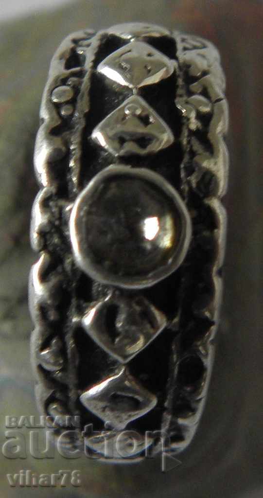 SMALL SILVER RING - 6 SMALL SILVER RING - 6