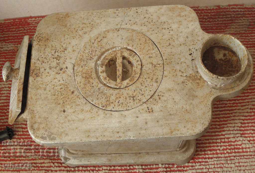 Auction Small old Bulgarian stove Auction Small old Bulgarian stove