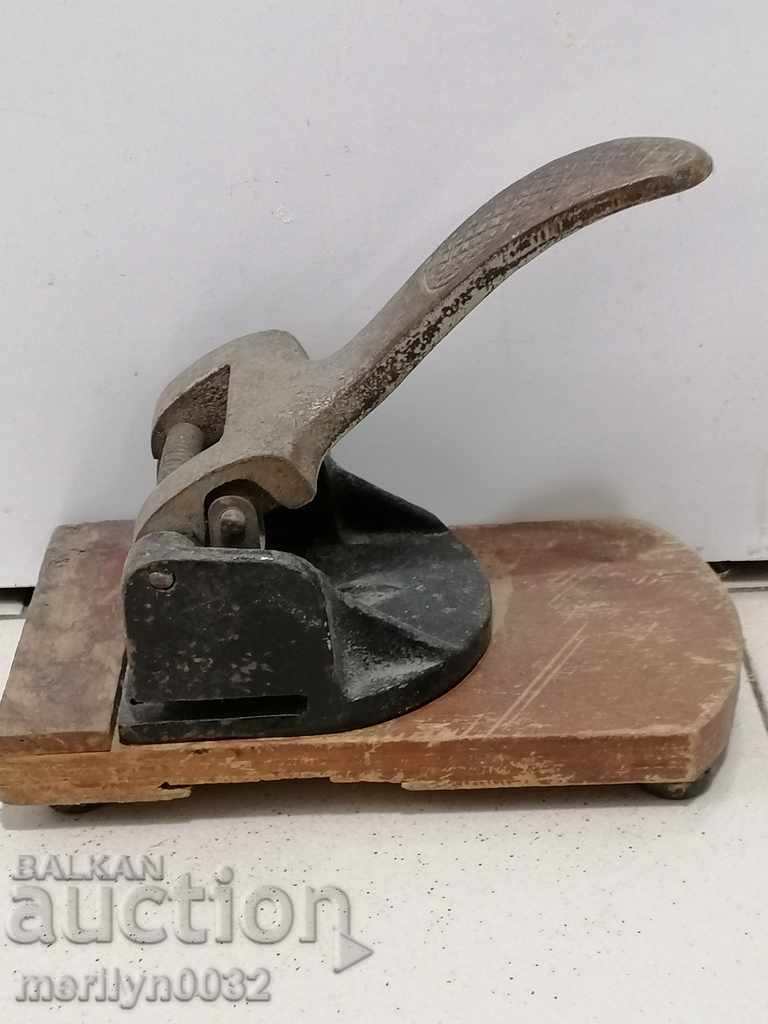 Auction Old Cast Iron Perforator Kingdom of Bulgaria Auction Old Cast Iron Perforator Kingdom of Bulgaria
