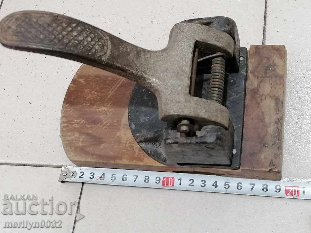 Old Cast Iron Perforator Kingdom of Bulgaria - 7 Old Cast Iron Perforator Kingdom of Bulgaria - 7