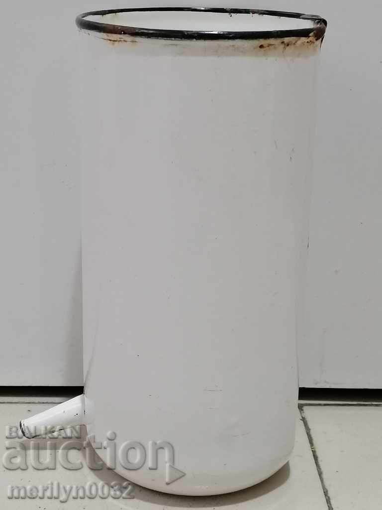Enema container enamel irrigator enema PRC with price 43.00 BGN | € 21.99