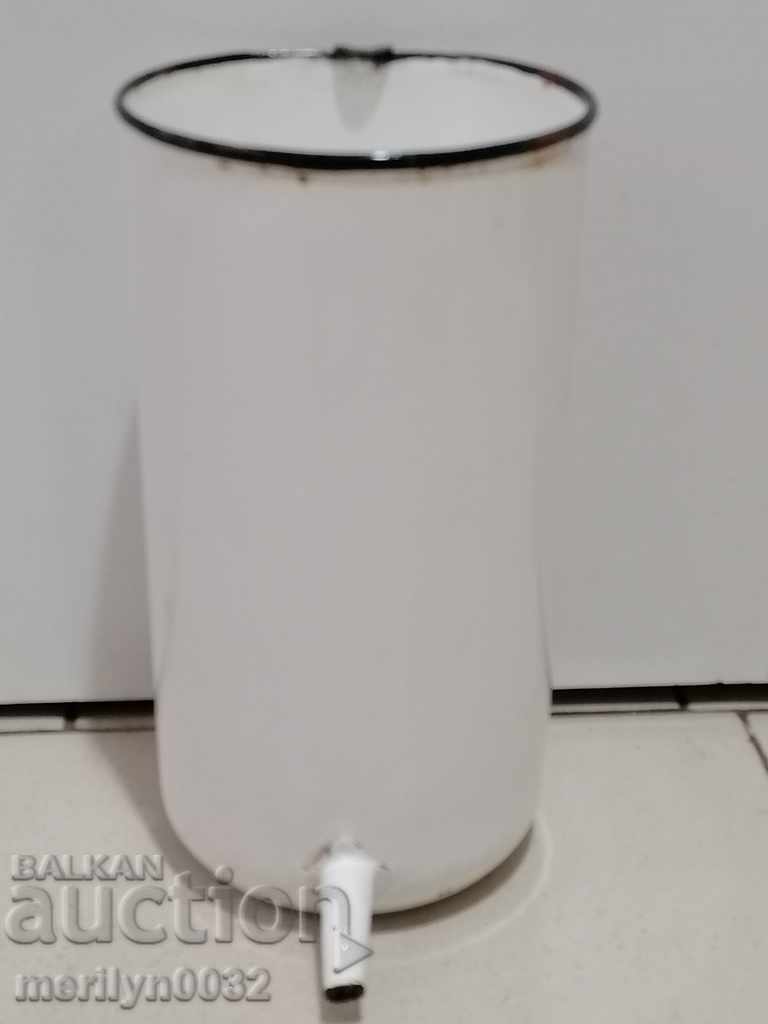 Auction  Enema container enamel irrigator enema PRC