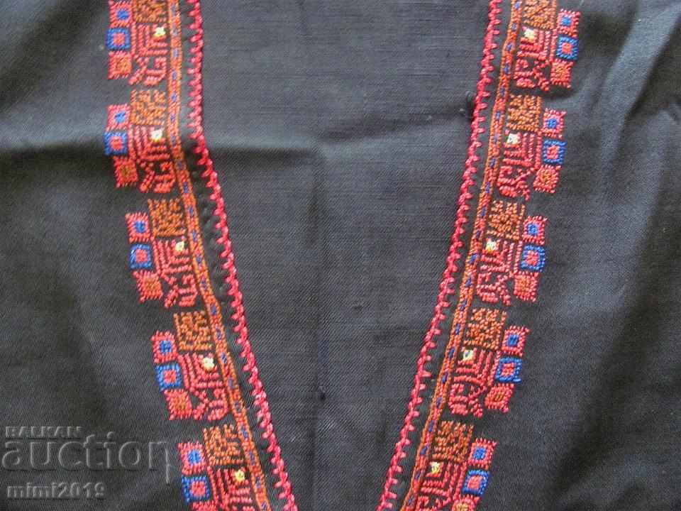 19th Century Folk Art Women's Costume Litak Hand Embroidery - 7