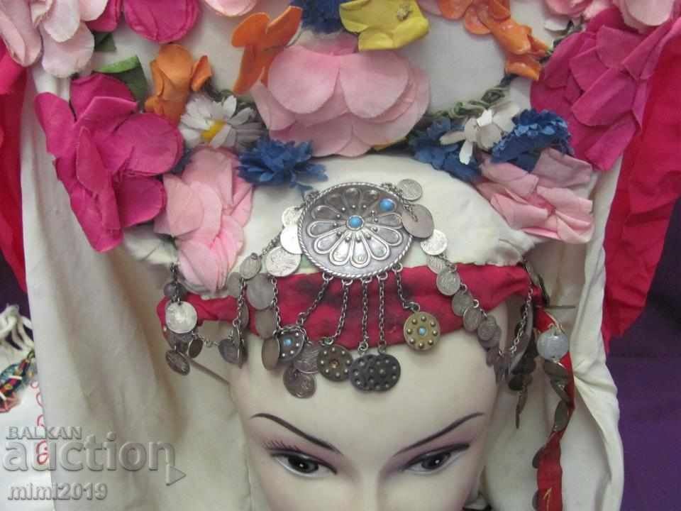 Folk Art Old Head Decoration, Head of Flowers with price 175.00 BGN | € 89.48 Folk Art Old Head Decoration, Head of Flowers with price 175.00 BGN | € 89.48