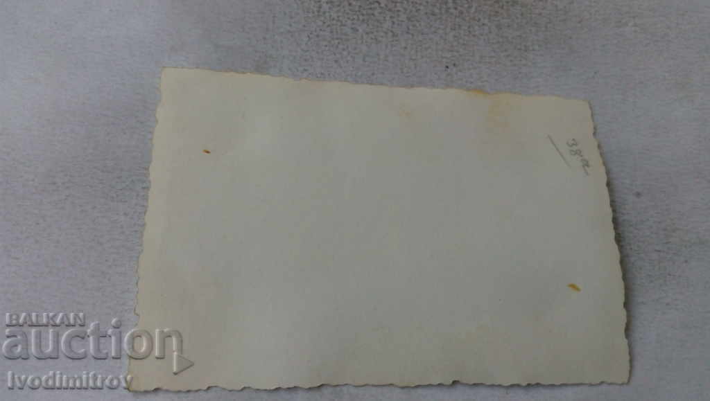 Φωτογραφία Άνδρας και γυναίκα σε διακοπές με τιμή 1.65 BGN | € 0.84 Φωτογραφία Άνδρας και γυναίκα σε διακοπές με τιμή 1.65 BGN | € 0.84