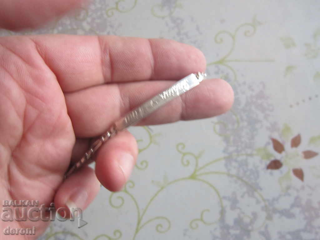 Страхотна сребърна гривна 925 11 с цена 20.00 лв. | € 10.23 Страхотна сребърна гривна 925 11 с цена 20.00 лв. | € 10.23